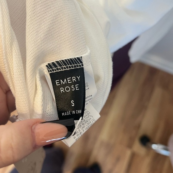 Basic white kind sleeve shirt - Picture 2 of 4